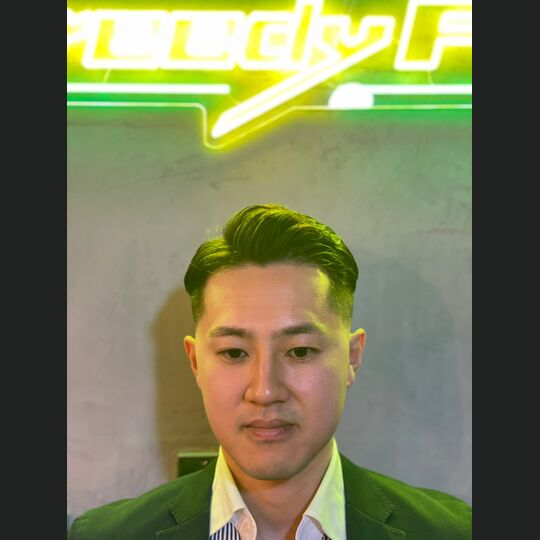 LINE_ALBUM_220310_1