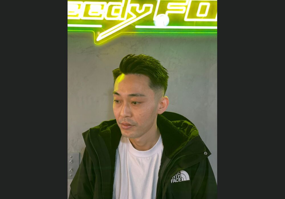 LINE_ALBUM_220408